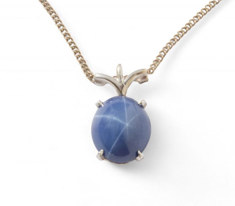 14k white gold star sapphire pendant on chain