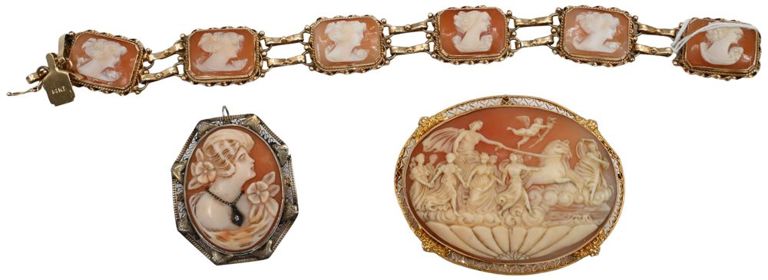 Three 14k gold mounted pieces
