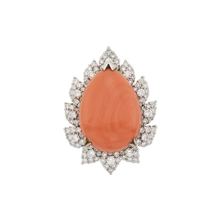 18k white gold ring with coral and diamond