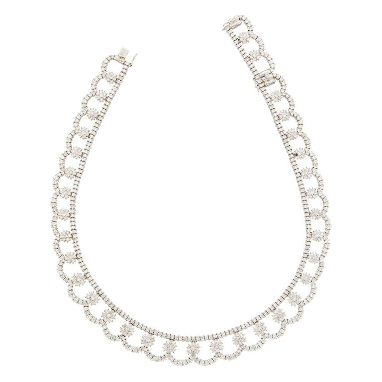 Rhodium-plated gold necklace with diamond