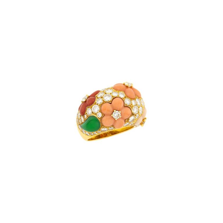 18k gold ring with coral, chrysoprase and diamond