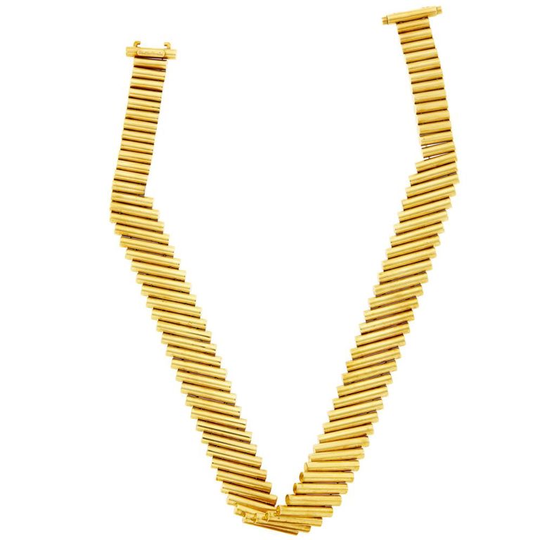 18k gold sculptural twisted cylinder link necklace