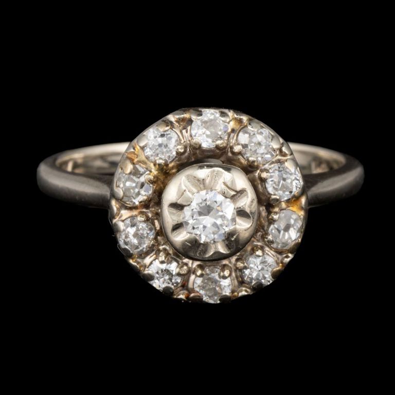 14k white gold diamond cluster lady's ring