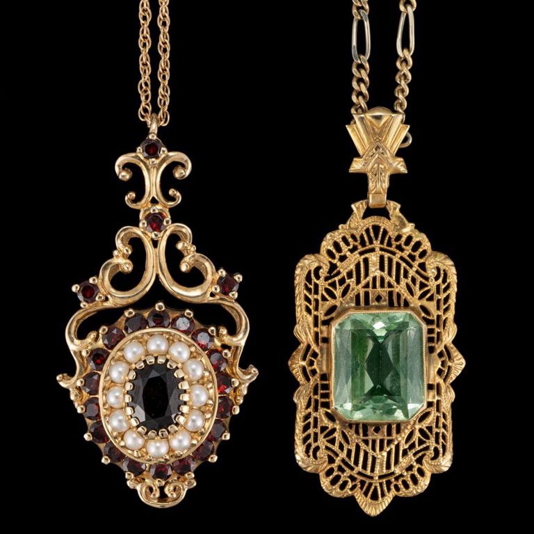 10k and 14k yellow gold stone pendants with necklace chains