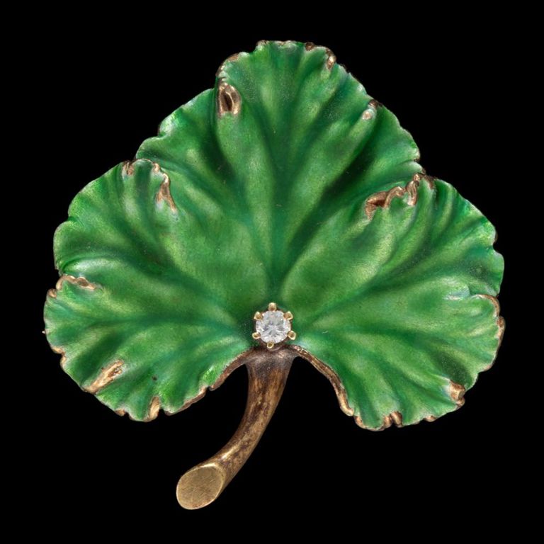 Vintage 14k yellow gold enamel and diamond leaf brooch