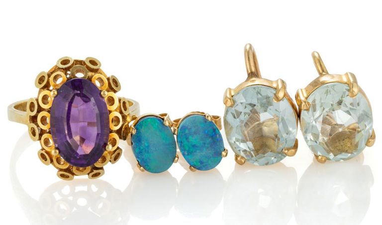 Vintage / contemporary 14k yellow gold and stone lady's jewelry