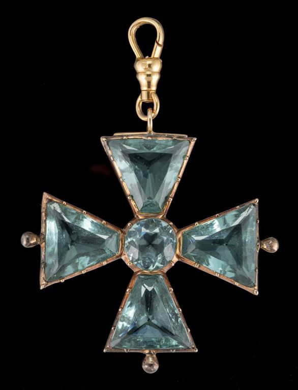 15k rose gold cross pendant
