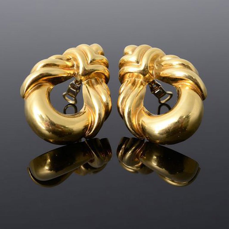 18k gold estate earrings