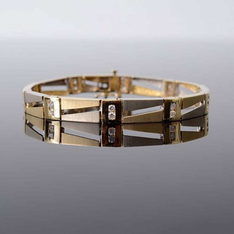 14k white gold and yellow gold diamond estate bracelet
