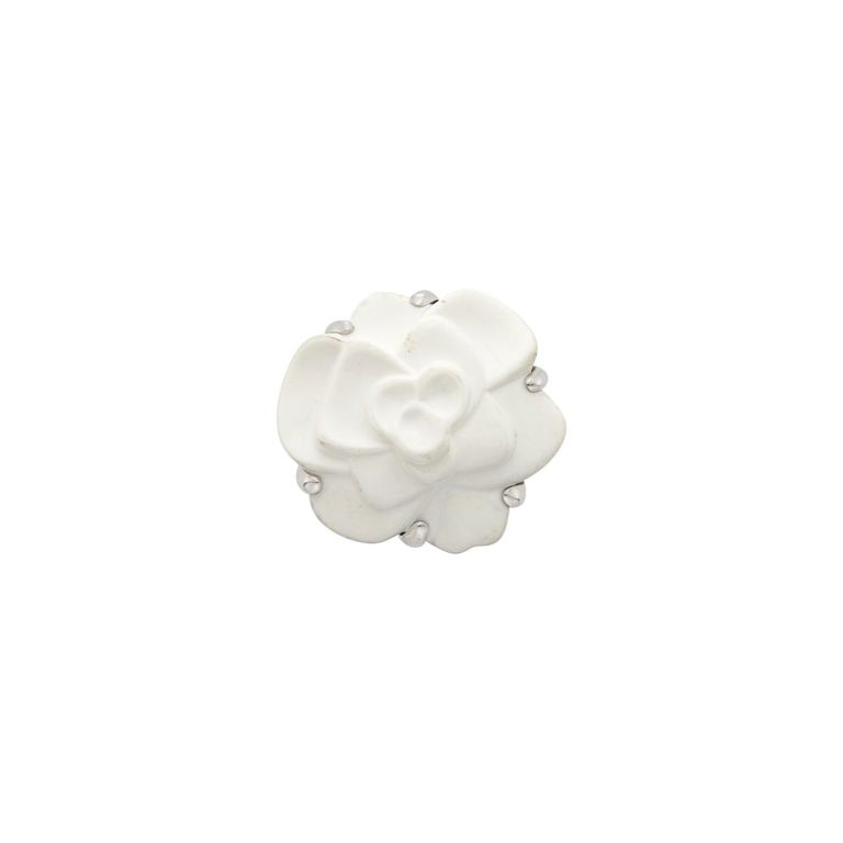 Chanel white gold and white agate 'Camellia' ring