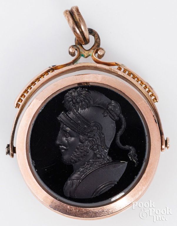 14k gold intaglio pendant