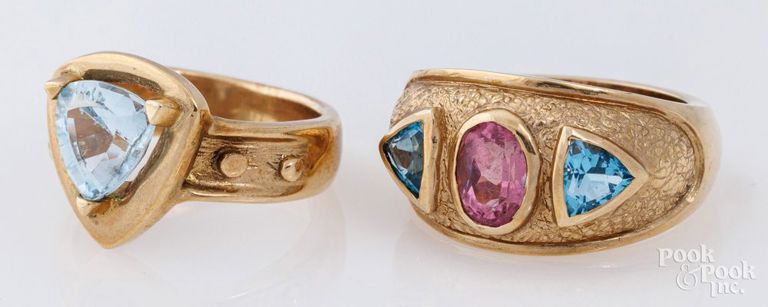 Two 14k yellow gold rings