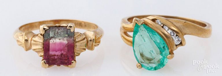 Two 14k yellow gold rings