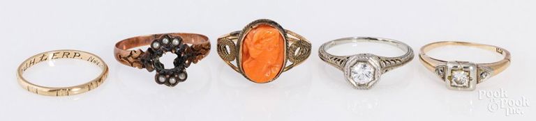 Five 14k gold rings