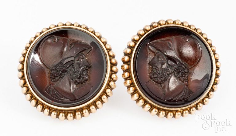 14k yellow gold cufflinks with carnelian intaglio