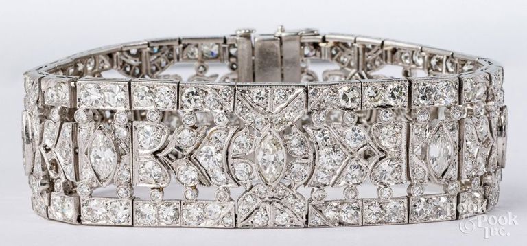 Platinum diamond bracelet
