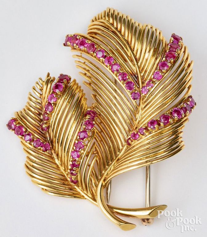 18k yellow gold ruby leaf brooch