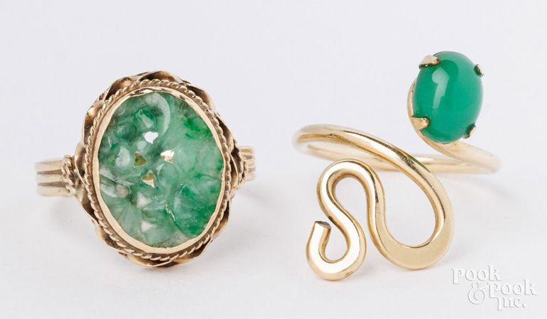 Two 14k yellow gold rings