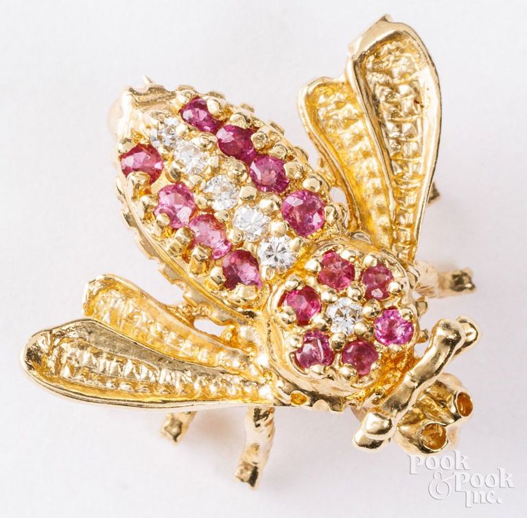 14k yellow gold diamond and ruby bee brooch