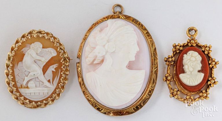 Three cameo items