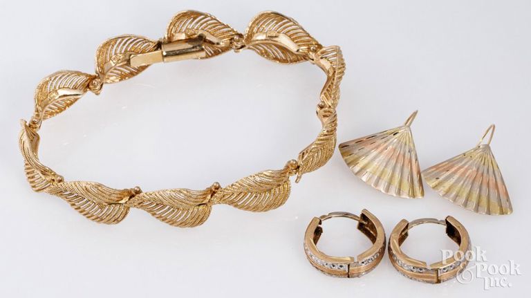 14k gold bracelet and two pairs of 14k gold earrings