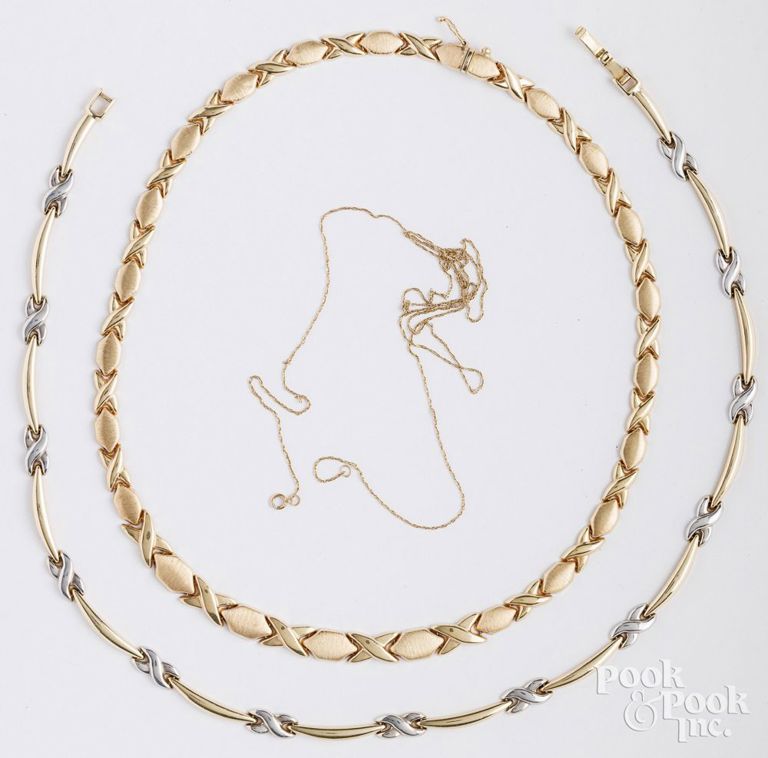 Three 14k yellow gold necklaces