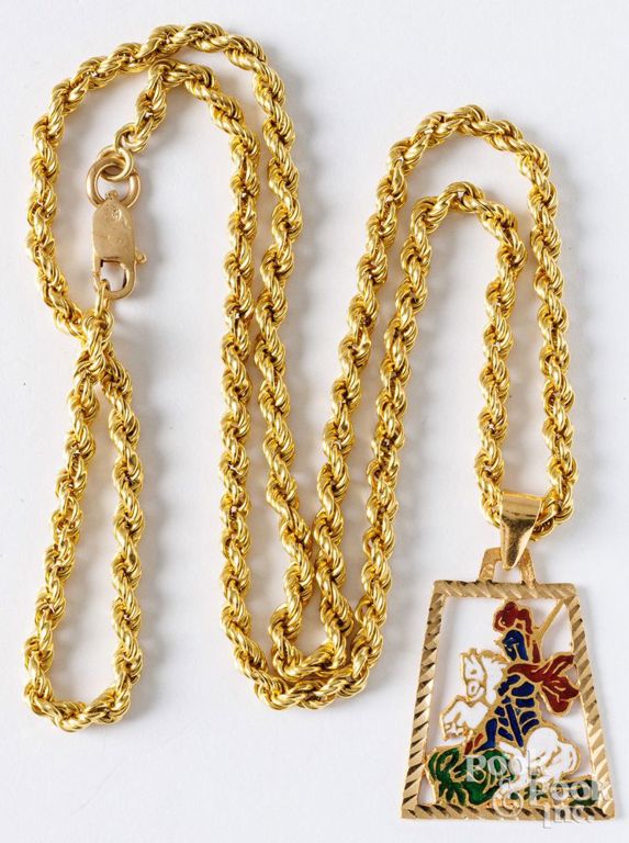 22k yellow gold chain necklace with pendant
