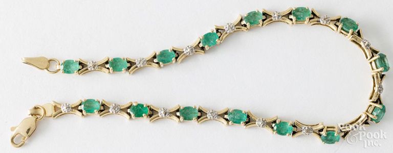 14k yellow gold emerald and diamond bracelet
