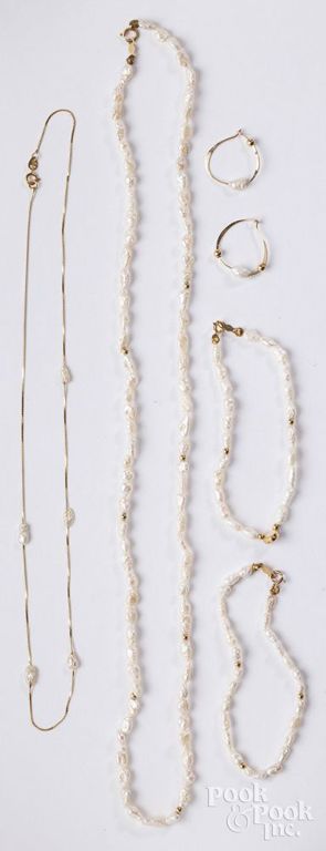 14k gold and pearl jewelry