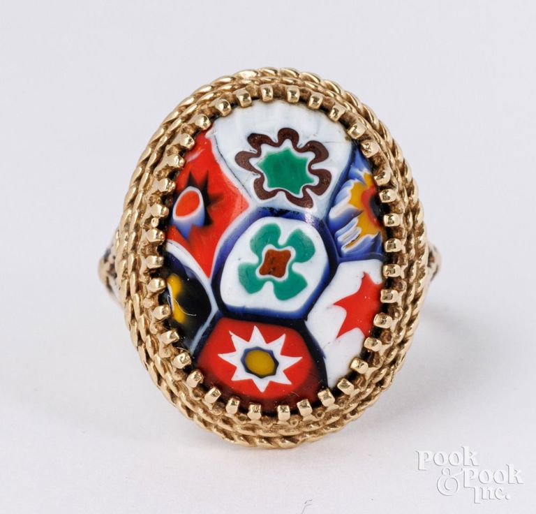 14k yellow gold ring with millefiori center