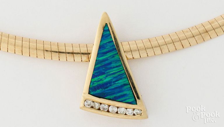 14k yellow gold opal and diamond necklace