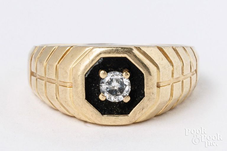14k yellow gold diamond ring