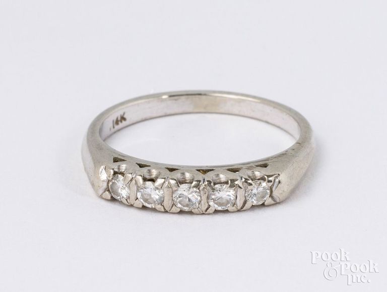 14k gold diamond ring