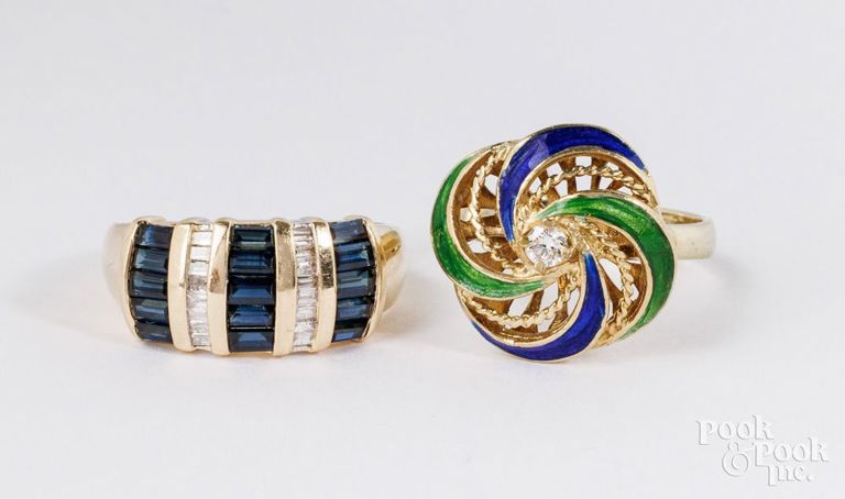 Two 14k yellow gold rings