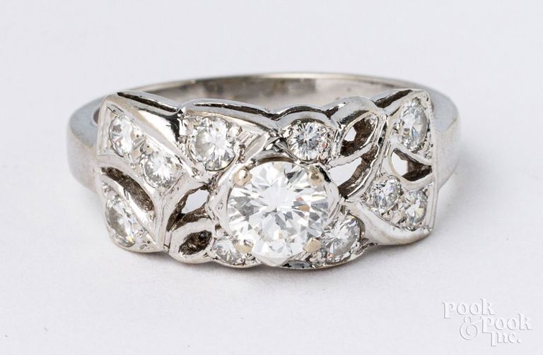 14k white gold diamond ring