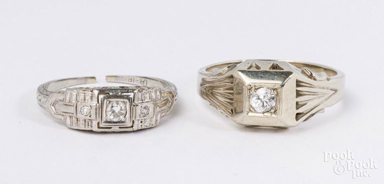 Two 18k white gold diamond rings