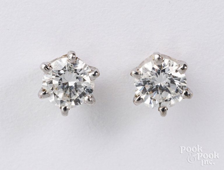 14k white gold diamond earrings