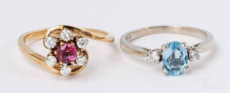 Two 14k gold rings