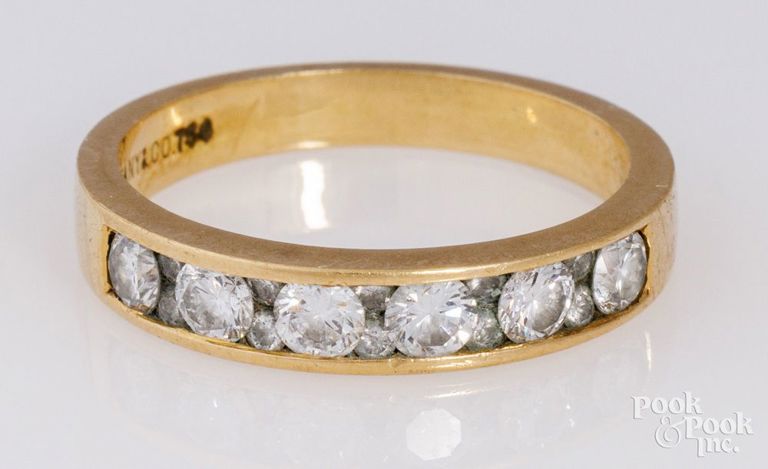 18k yellow gold diamond ring