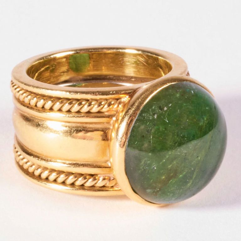 18k gold emerald ring