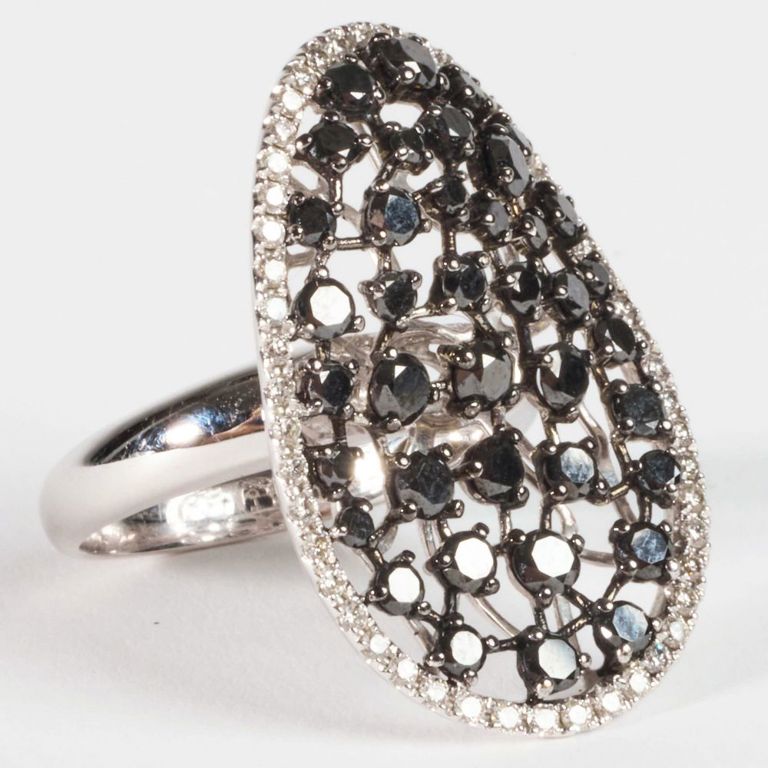 18k gold hematite diamond ring