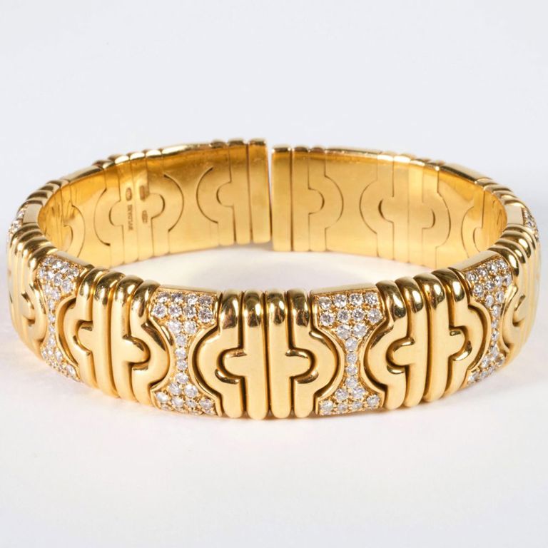 Bulgari 18k gold and diamond Parentesi bracelet