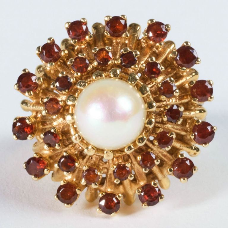 14k gold, garnet and pearl ring
