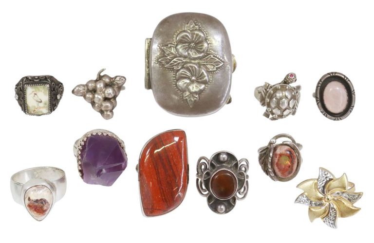 Collection of sterling and silver rings