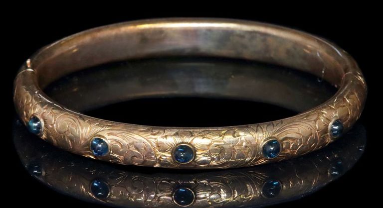 Estate 14k rose gold hinged sapphire bangle