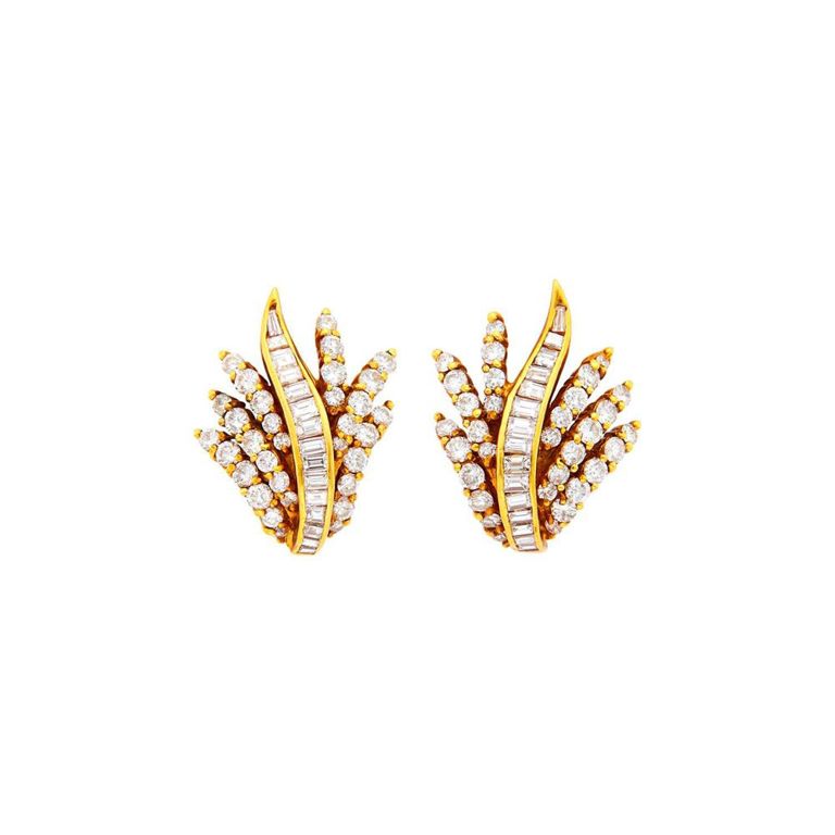 18k gold diamond earrings