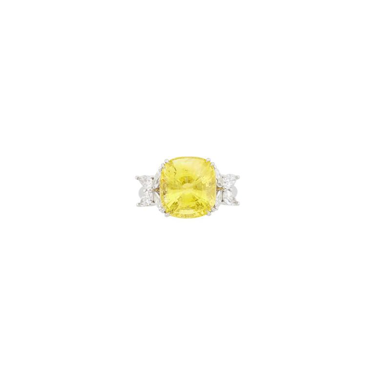 18k white gold yellow sapphire and diamond ring