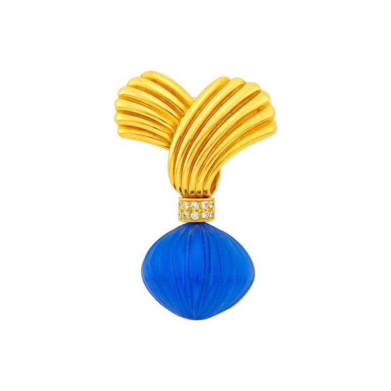 18k gold diamond and blue chalcedony clip-brooch with interchangeable pendants