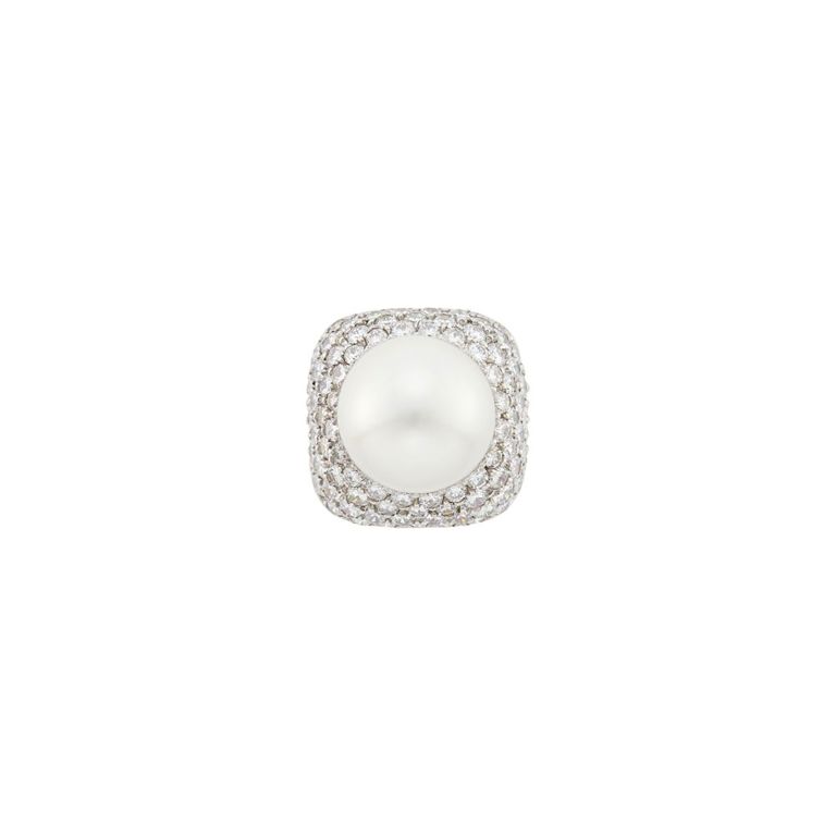 18k white gold ring with South Sea cultured pearl and diamonds