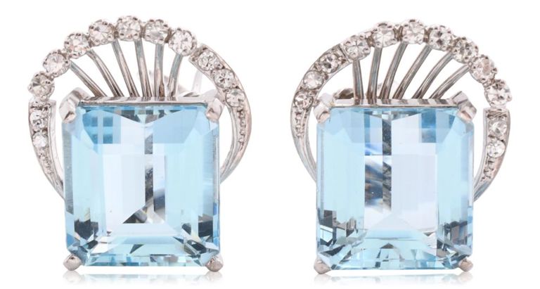 White gold and aquamarine earrings